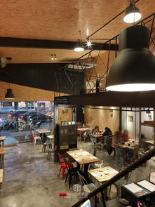樹(shù)之披薩工廠公益店 子境設(shè)計(jì)下的餐飲空間，以Discuz驅(qū)動(dòng)的創(chuàng)新餐飲管理